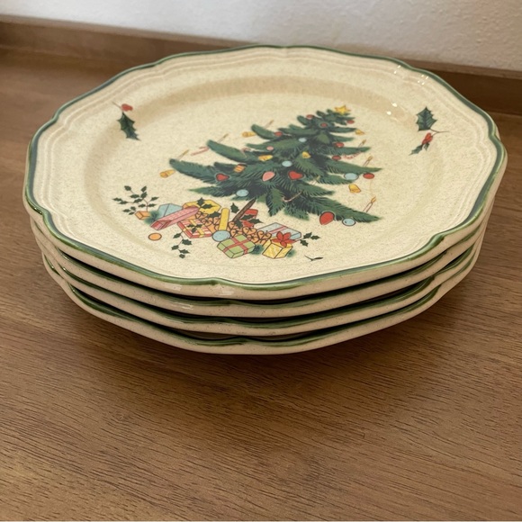 Mikasa Festive Season Salad Plate Set - Picture 6 of 7